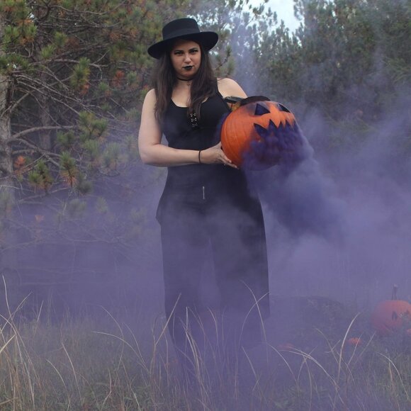 Meet The Posher - Picture 5 of 5